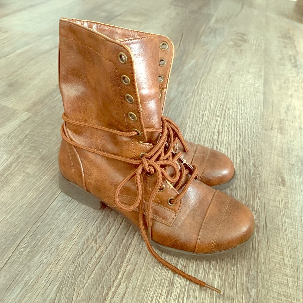 Brown boots